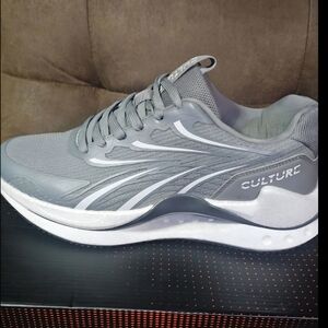 Culture Men's Gray Athletic Shoes